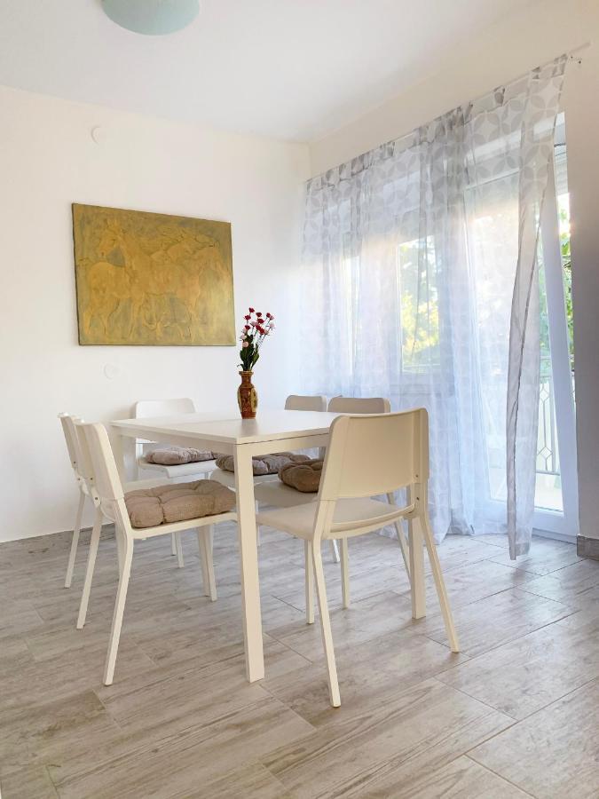 Apartment Gardenview - New! Krk Town Exterior foto