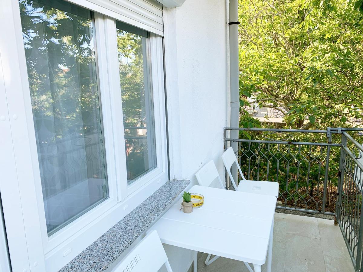 Apartment Gardenview - New! Krk Town Exterior foto