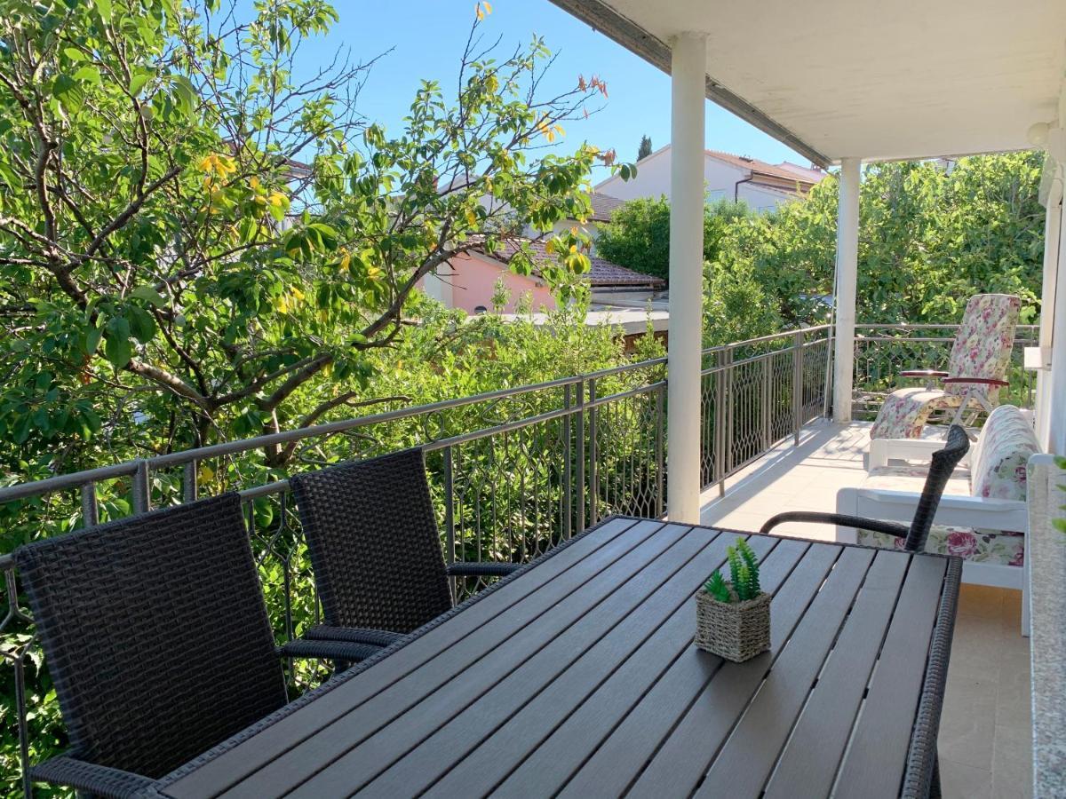 Apartment Gardenview - New! Krk Town Exterior foto